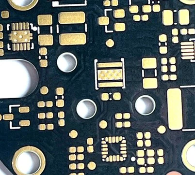 Korrespondanse Al Base PCB