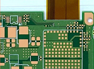 Rigid-flex bord for industriell kontroll